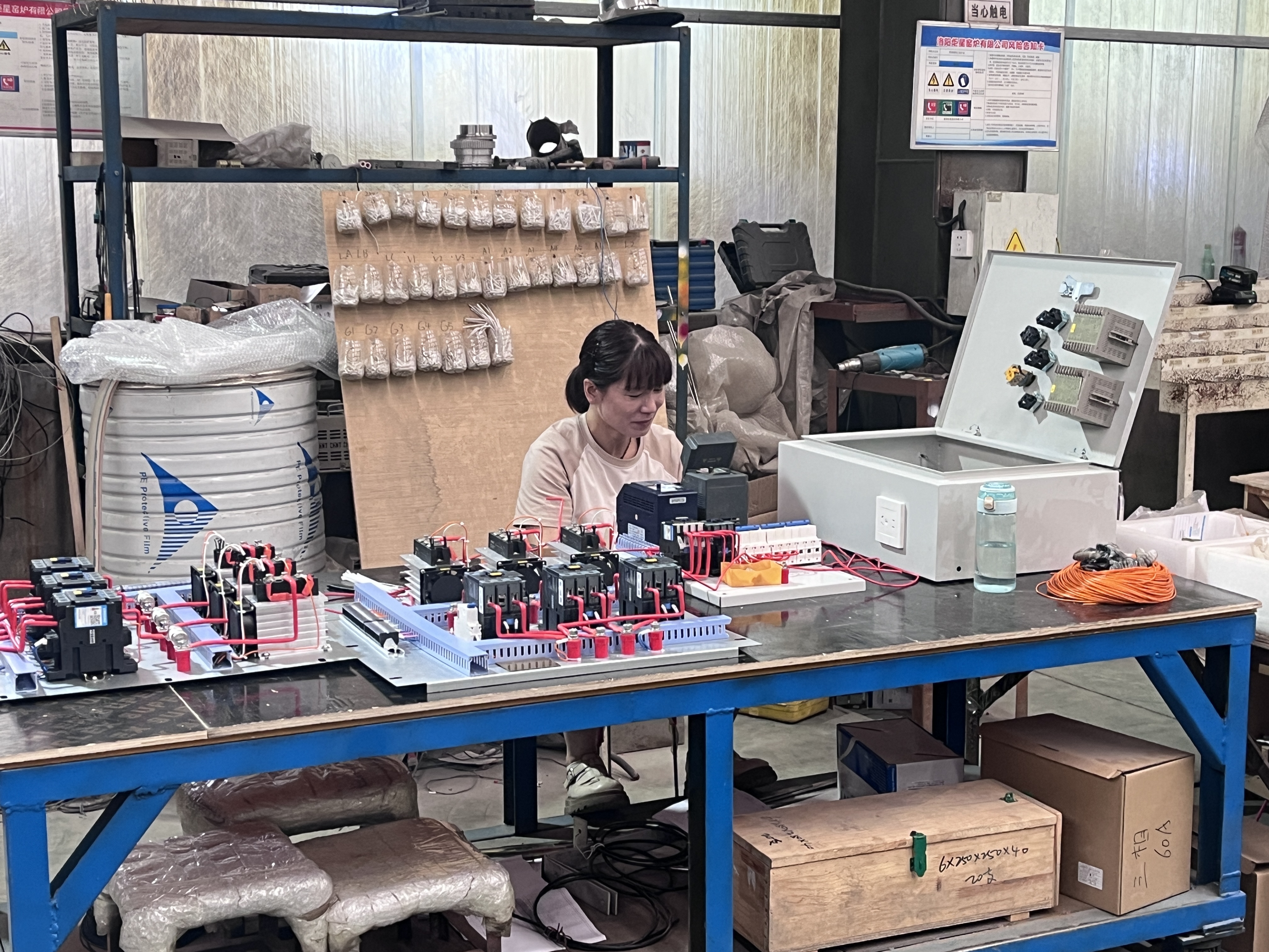 װ�䳵����������